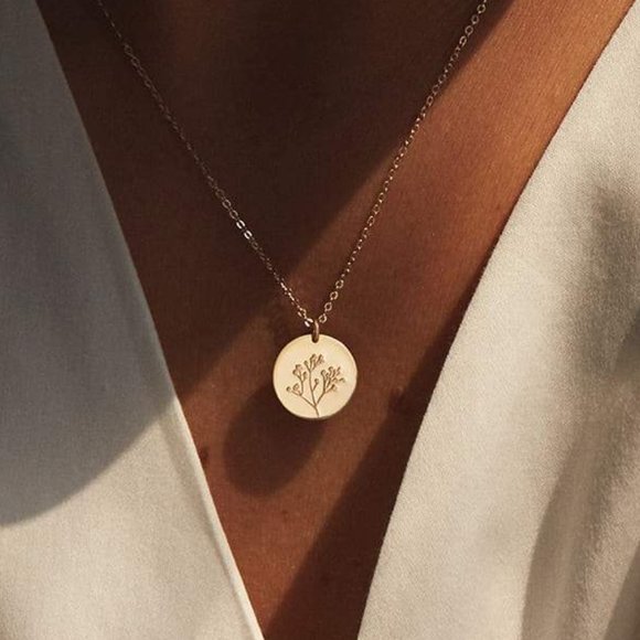 Free People Jewelry - Baby's Breath Floral Bohemian Cute Charm Necklace